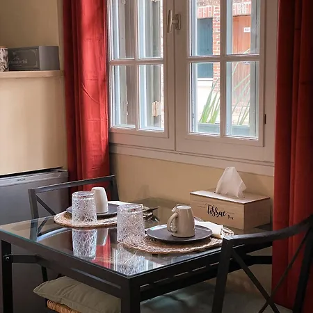Clementines House 4*